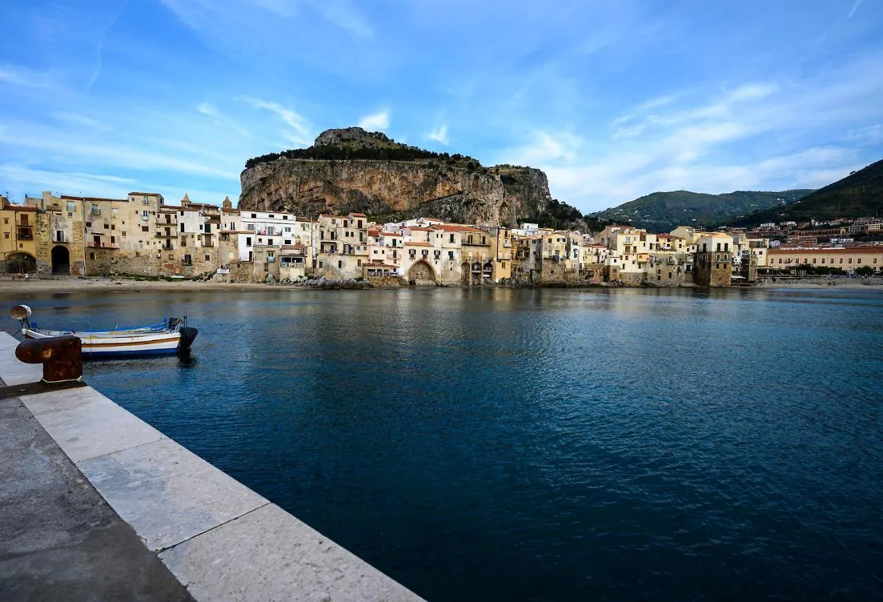 La Chiocciola Apartment Cefalu 0*,